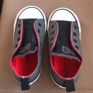 Used sneakers but in good condition